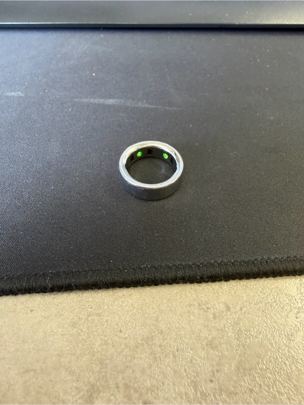 Oura Ring Series 4 Heritage Silver